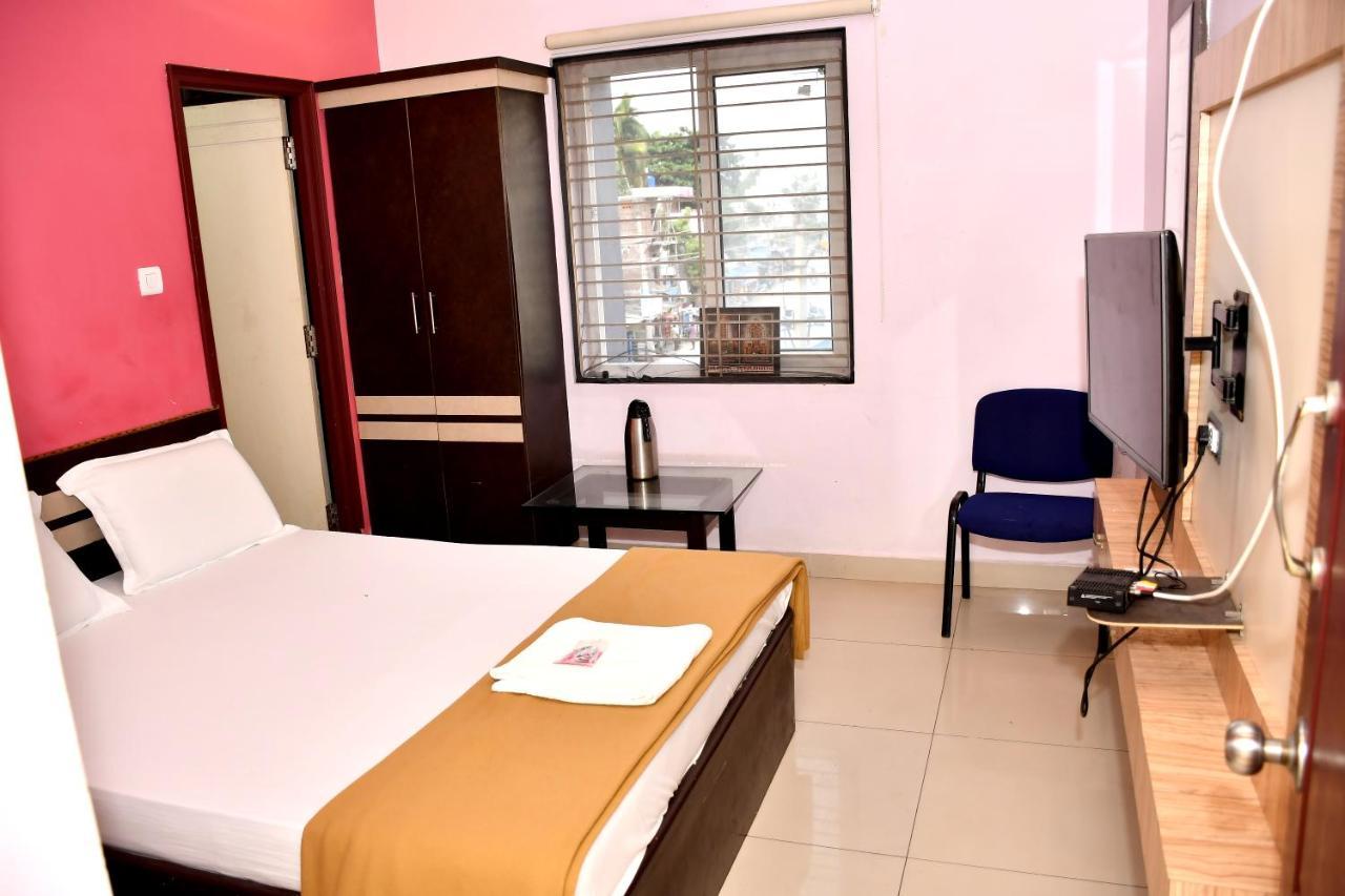 Ssr Hotel Srikalahasti Extérieur photo
