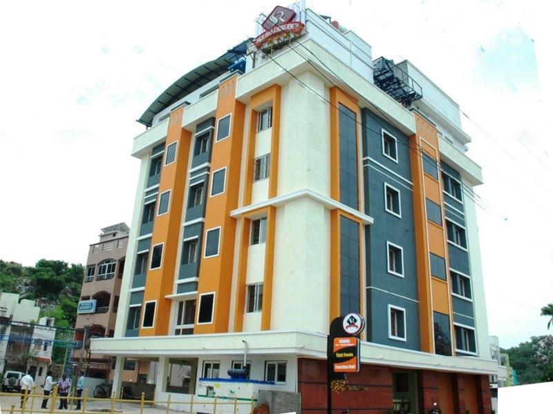 Ssr Hotel Srikalahasti Extérieur photo