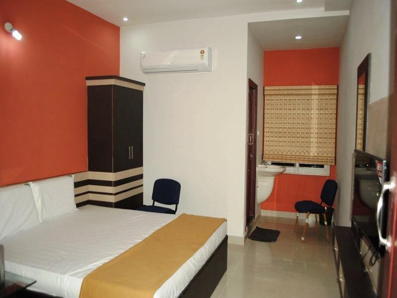 Ssr Hotel Srikalahasti Extérieur photo
